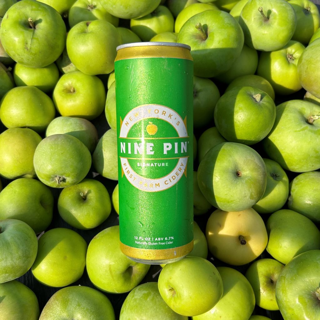 signature can in apples